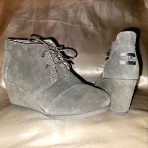 TOMS Suede booties
